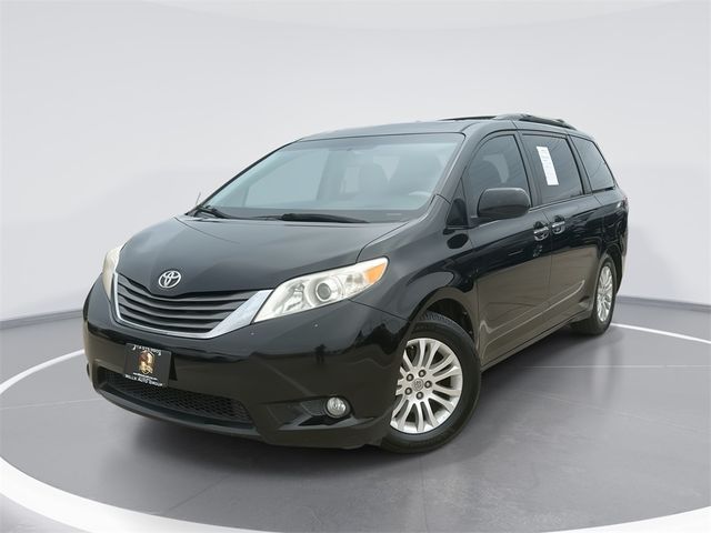 2014 Toyota Sienna XLE