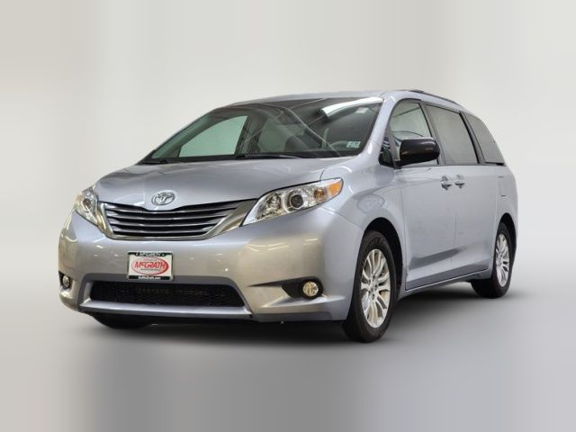 2014 Toyota Sienna XLE