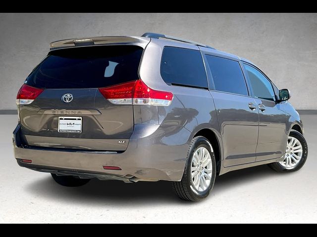 2014 Toyota Sienna XLE