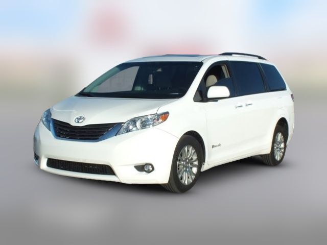 2014 Toyota Sienna XLE