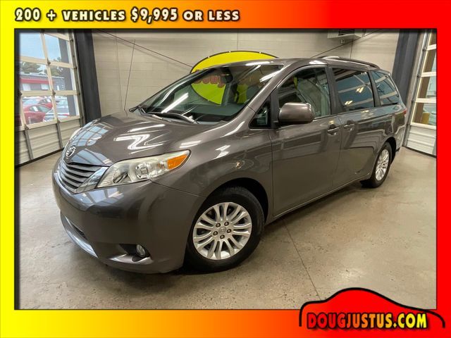 2014 Toyota Sienna 