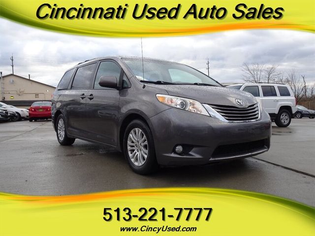 2014 Toyota Sienna 