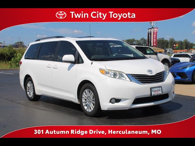 2014 Toyota Sienna XLE