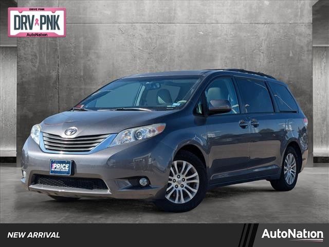 2014 Toyota Sienna XLE