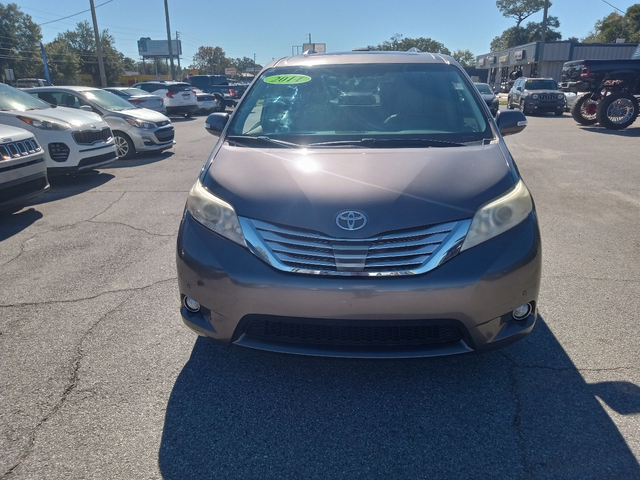 2014 Toyota Sienna 