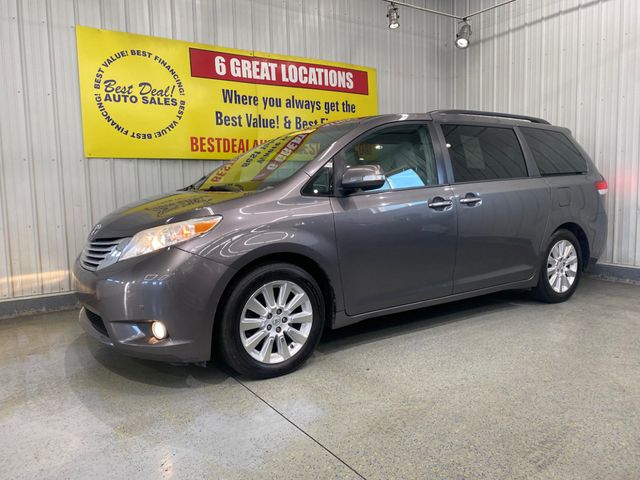 2014 Toyota Sienna 