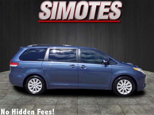 2014 Toyota Sienna 