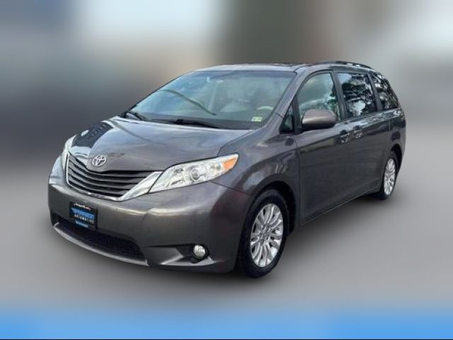 2014 Toyota Sienna XLE