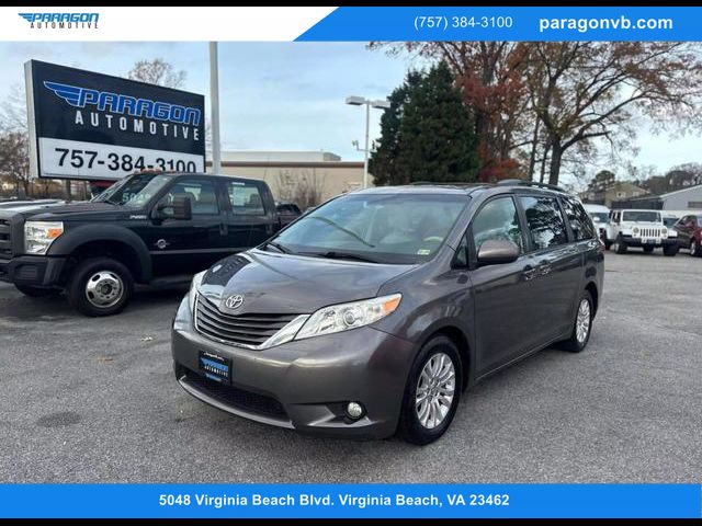 2014 Toyota Sienna XLE