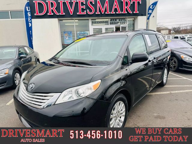 2014 Toyota Sienna XLE