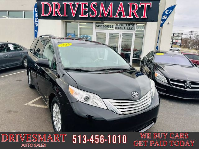 2014 Toyota Sienna XLE