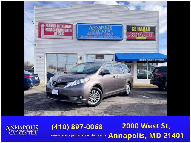 2014 Toyota Sienna XLE