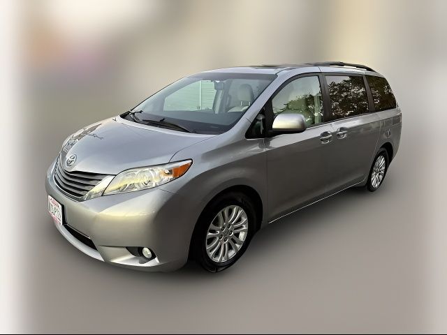 2014 Toyota Sienna XLE