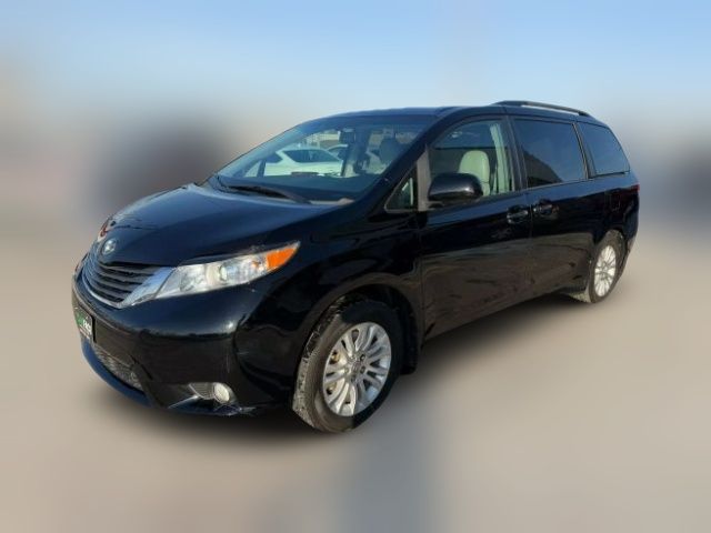 2014 Toyota Sienna XLE