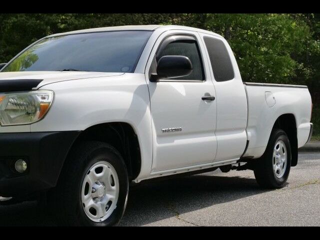 2014 Toyota Tacoma Base
