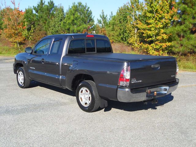 2014 Toyota Tacoma Base