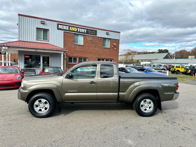 2014 Toyota Tacoma Base