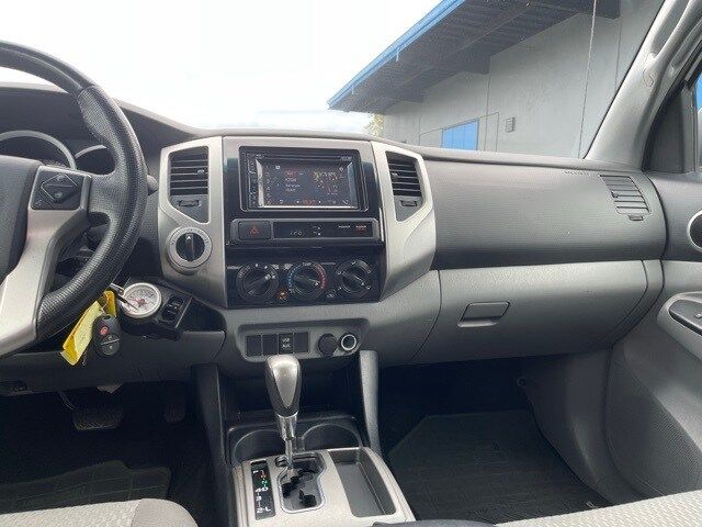 2014 Toyota Tacoma Base