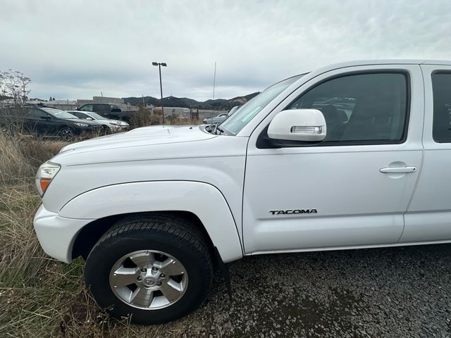 2014 Toyota Tacoma Base