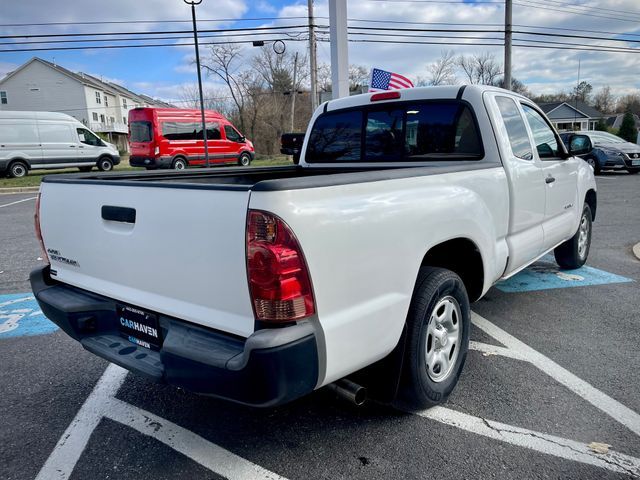 2014 Toyota Tacoma Base