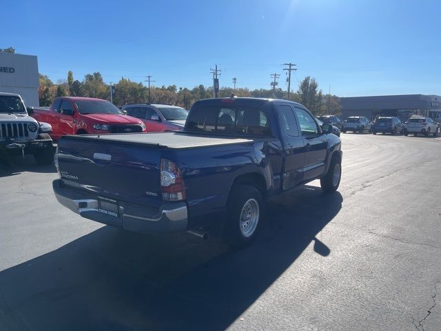 2014 Toyota Tacoma Base