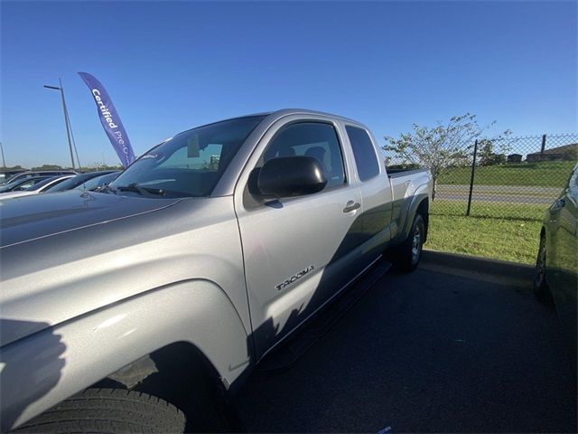 2014 Toyota Tacoma Base