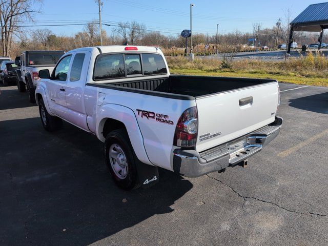 2014 Toyota Tacoma Base