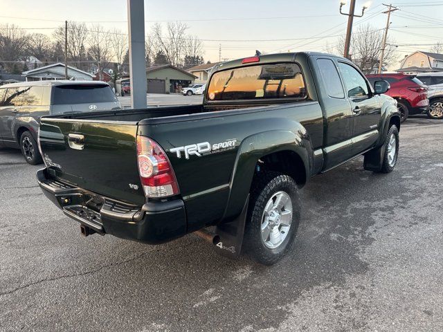 2014 Toyota Tacoma Base