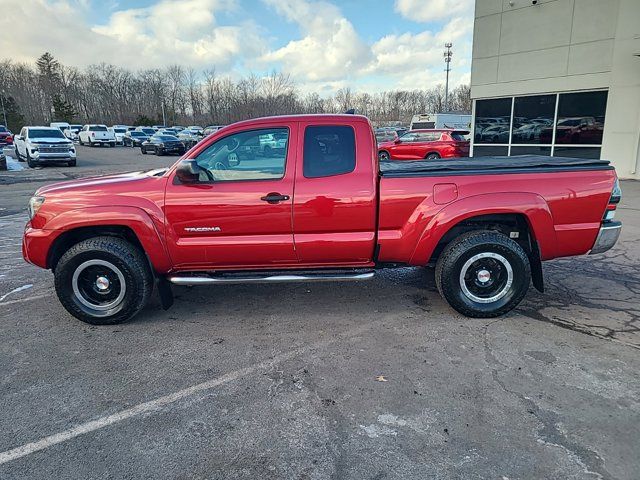 2014 Toyota Tacoma Base