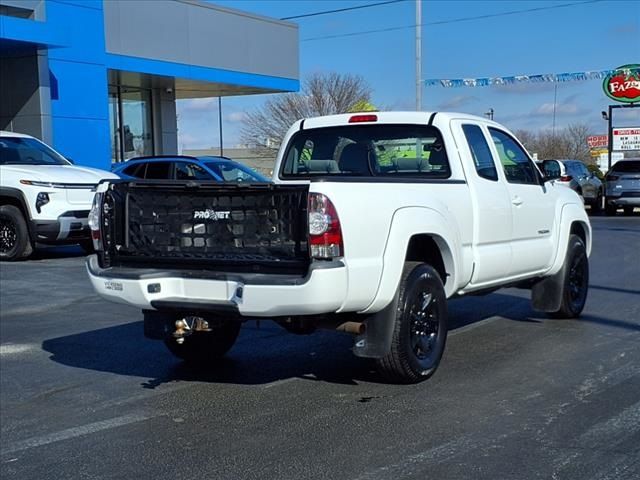 2014 Toyota Tacoma Base