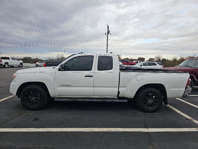 2014 Toyota Tacoma Base