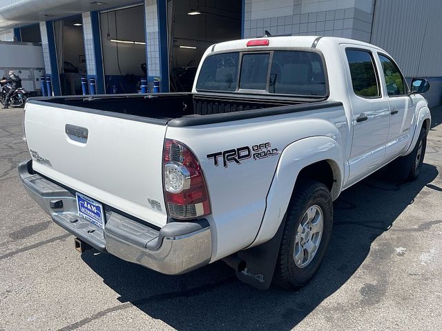 2014 Toyota Tacoma Base
