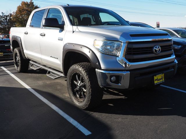 2014 Toyota Tundra SR5