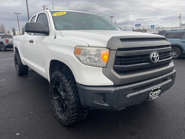 2014 Toyota Tundra SR5