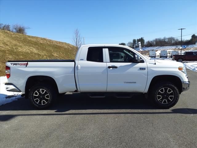 2014 Toyota Tundra SR