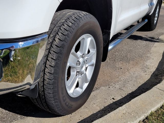 2014 Toyota Tundra SR5