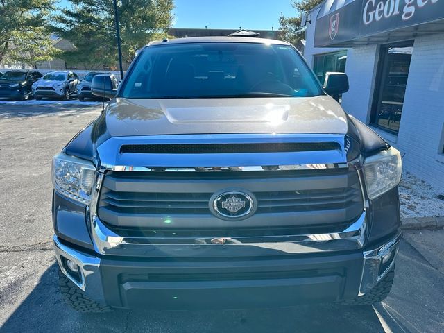 2014 Toyota Tundra SR5