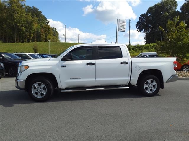 2014 Toyota Tundra SR5