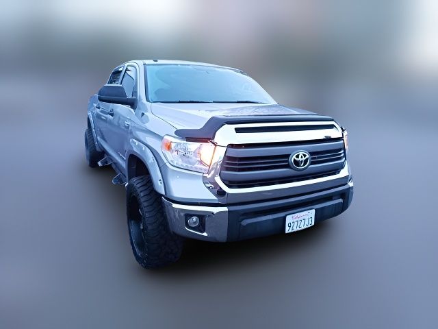 2014 Toyota Tundra SR5