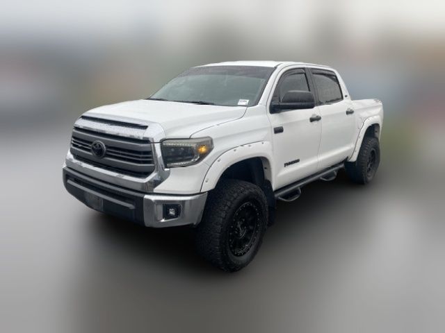 2014 Toyota Tundra SR5