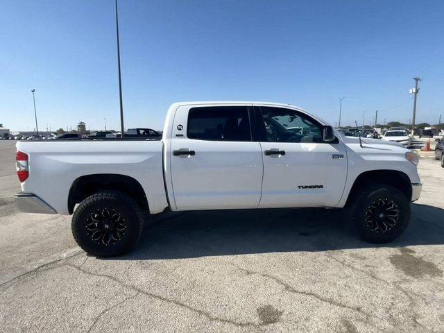 2014 Toyota Tundra SR5