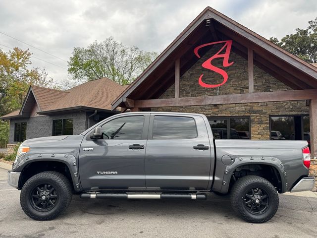 2014 Toyota Tundra SR5