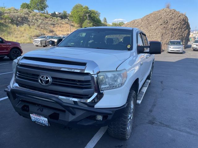 2014 Toyota Tundra SR5