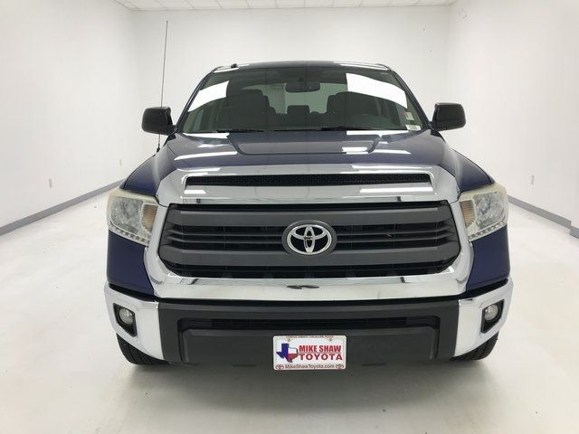 2014 Toyota Tundra SR5