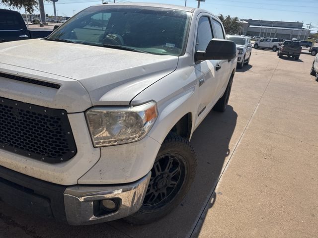 2014 Toyota Tundra SR5