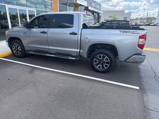 2014 Toyota Tundra SR5