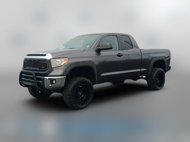 2014 Toyota Tundra SR5