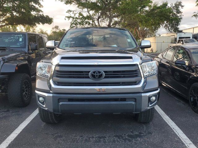 2014 Toyota Tundra SR5