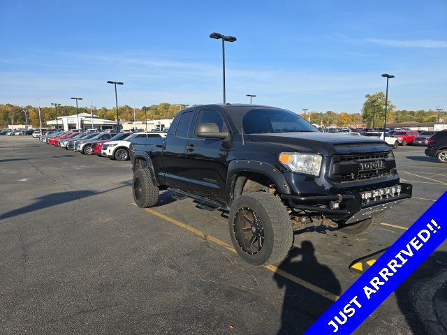 2014 Toyota Tundra SR5