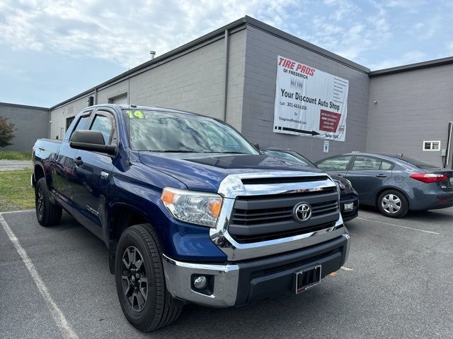 2014 Toyota Tundra SR5